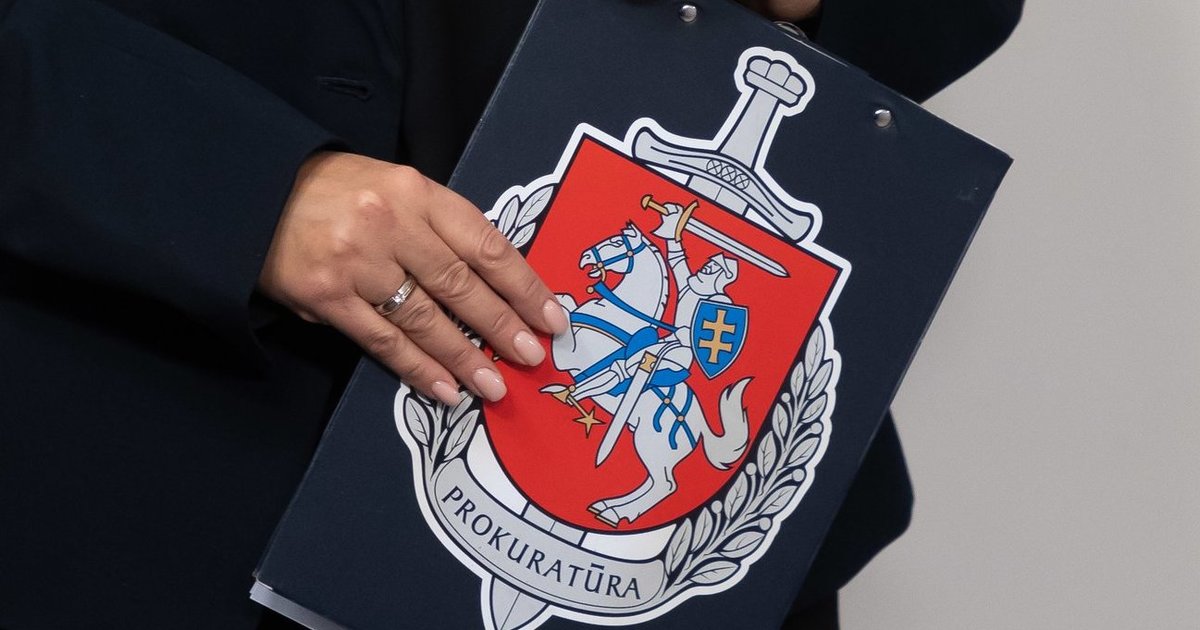 Prokuratūra prašo naikinti Antano Nedzinsko neliečiamybę