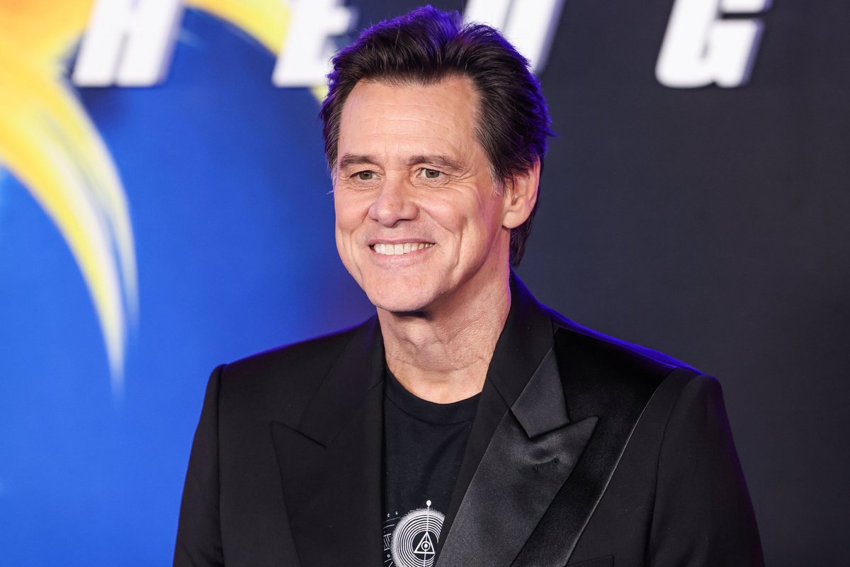 Sutriko pamačius pasikeitusį 63-ejų Jimo Carrey veidą: ekspertė paaiškino, kas nutiko