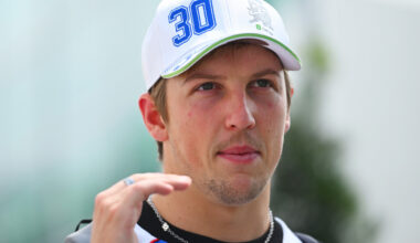 Po incidento Meksikoje, FIA stojo į L. Lawsono pusę