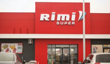„Rimi“ parduotuvių darbo laikas per Kalėdas ir Naujuosius metus