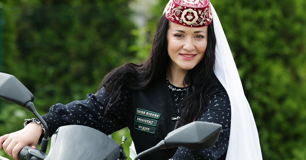 Zita atskleidžia, kaip išsikepti burnoje tirpstantį totorišką šimtalapį | Gyvenimas