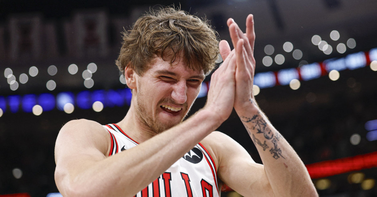 Iš bedugnės išlipę „Bulls“ ir Matas Buzelis užkopė į Konferencijos viršūnę