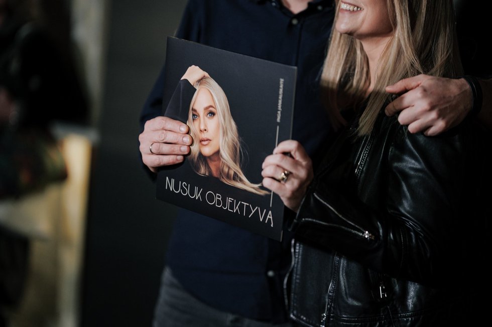 Inga Jankauskaitė šiandien pristato savo naujausią albumą „Nusuk objektyvą“ (aut. Lukas Grušeckas ir Evelina Sabaliauskaitė)