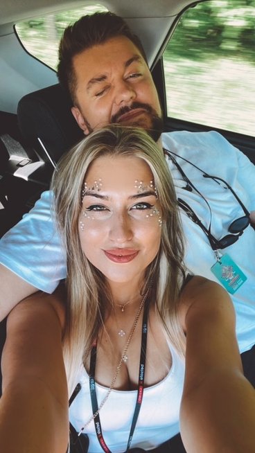 Dainotas Varnas  su Ieva Juozapaityte