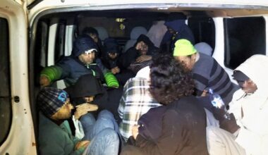 „Tai gal čia jūsų kaimo žmonės“: Šiaulių rajone – neregėtas migrantų antplūdis