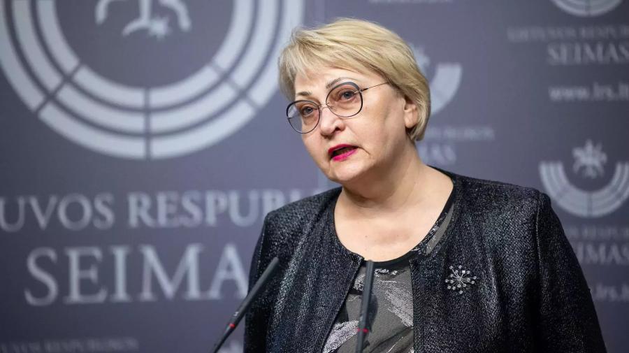 R. Budbergytės sutuoktinis grįžo į departamento vadovo pareigas Turto banke - Alfa.lt