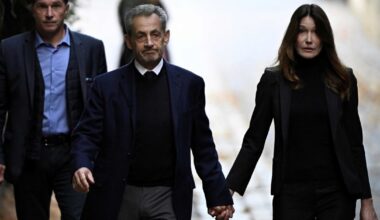 Po 20 dienų už grotų Prancūzijos teismas nurodė paleisti buvusį prezidentą Sarkozy