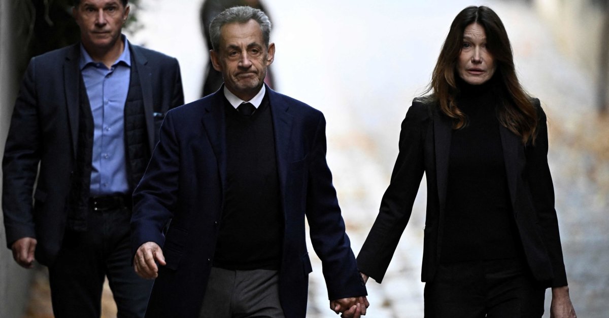 Po 20 dienų už grotų Prancūzijos teismas nurodė paleisti buvusį prezidentą Sarkozy