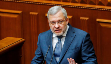 Į korupcijos schemą su Zelenskio verslo partneriu įsivėlęs Ukrainos teisingumo ministras – išlėkė iš posto