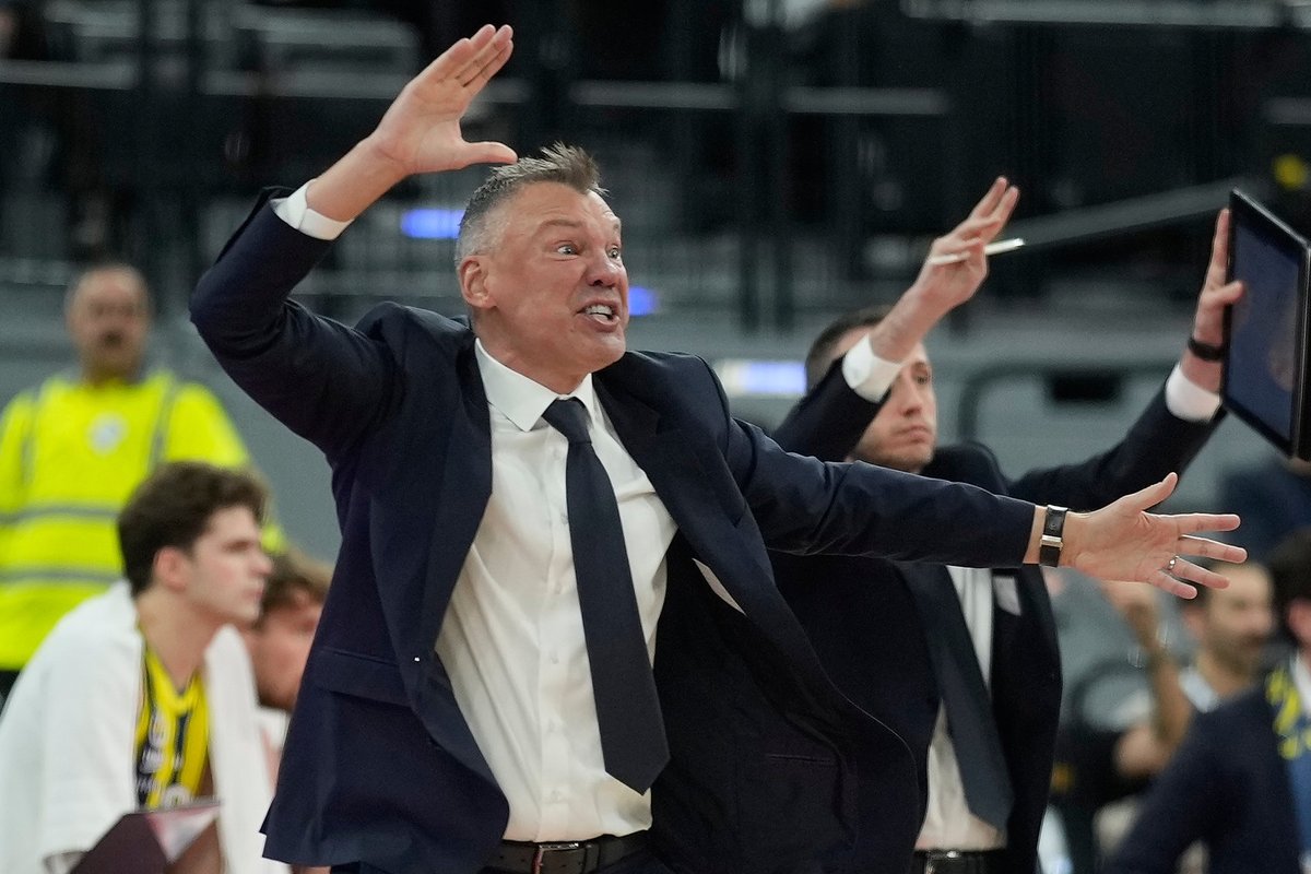 Techninę pražangą užsidirbęs Šaras patiesė Eurolygos lyderius