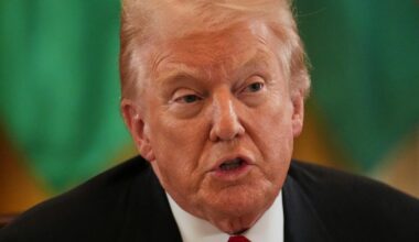 Karas Ukrainoje. Trumpas: JAV „labai greitai“ vykdys branduolinius bandymus