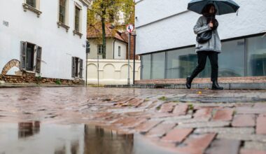 Orai primins žiemą: kris šlapios snaigės, gali formuotis plikledis