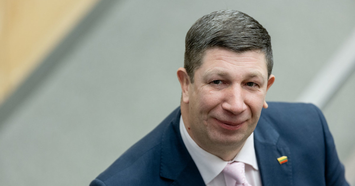 Generalinė prokurorė kreipsis į Seimą dėl socialdemokrato Antano Nedzinsko neliečiamybės naikinimo