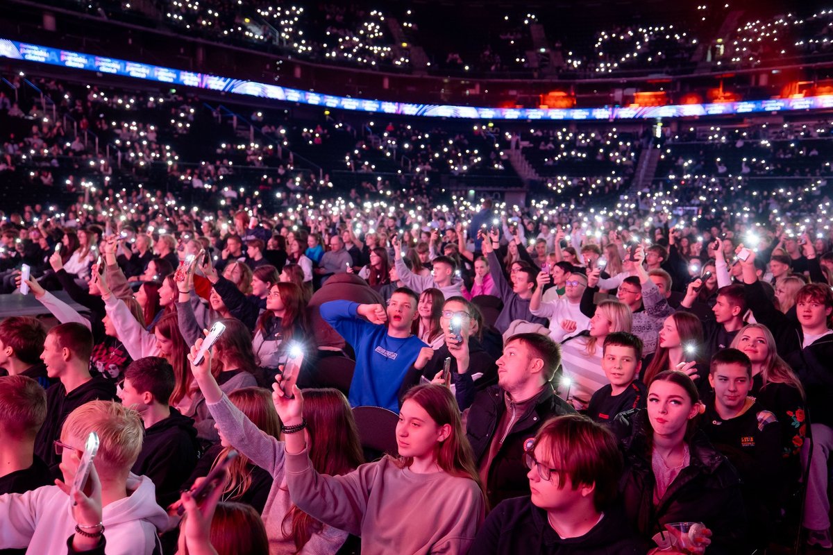Ketvirtadienį tūkstančiams mokinių prasidėjo kitokia pamokų diena