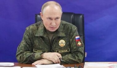 Karas Ukrainoje. Galingas smūgis Rusijai: surengta dronų ataka