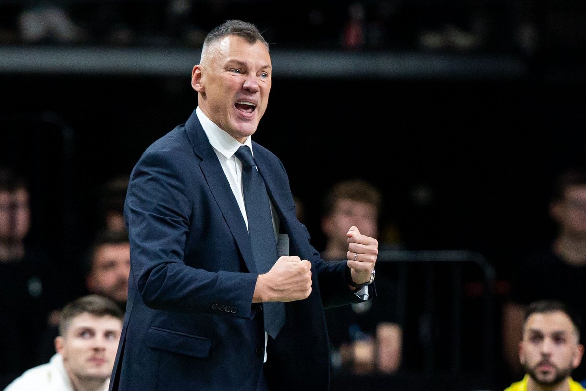 Jasikevičius pasiekė nervingą pergalę, „Hapoel“ vėl stumtelėjo „Žalgirį“ žemyn