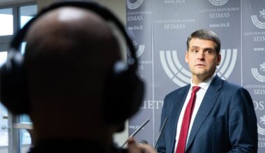 Žemaitaičio įspėjimas: „Sausio mėnesį artėja niūrios dienos kai kam“