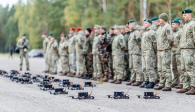 Nuo 2026 metų didės šauktinių skaičius