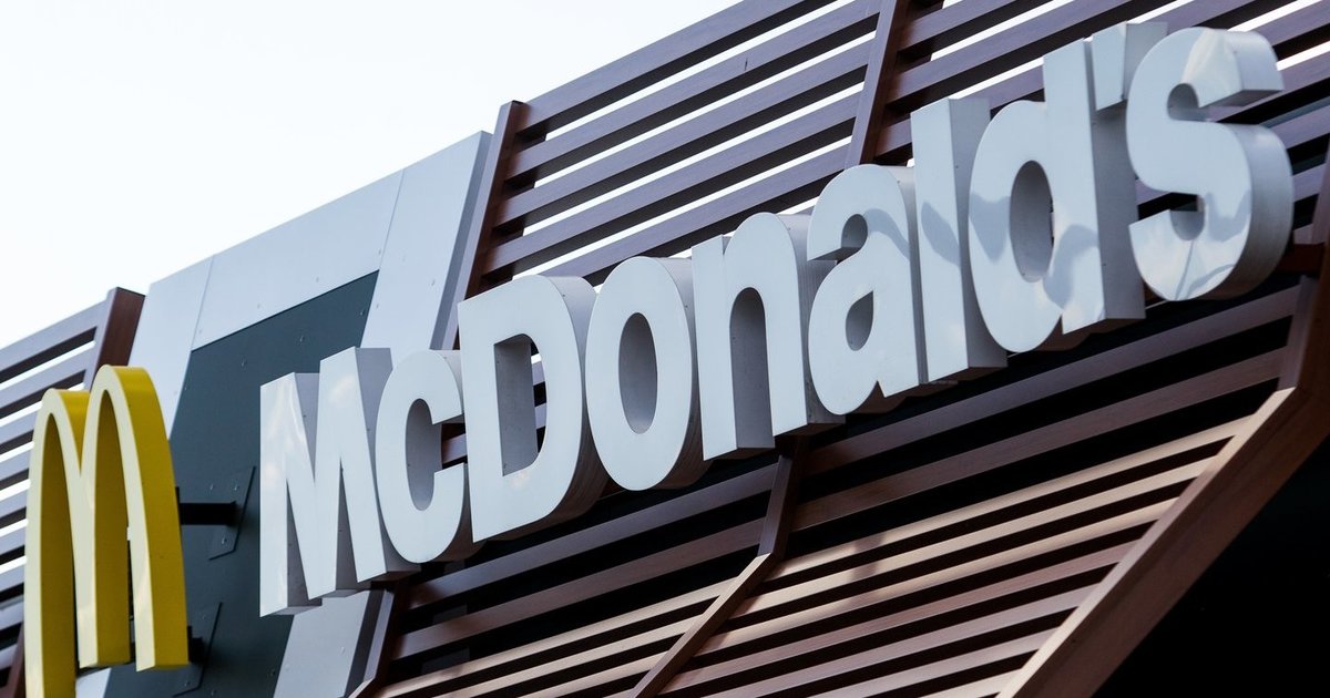 Akcijos didina „McDonald`s“ pardavimus sudėtingoje vartotojų rinkoje