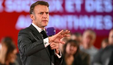 Macronas ėmėsi kovos su melagienomis internete