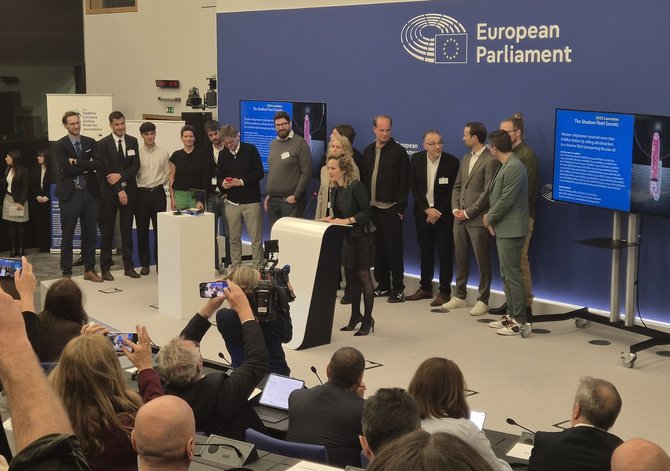 15min nuotr./2025 m. Daphne Caruana Galizia premijos laimėtojai – tyrimo „Šešėlinio laivyno paslaptys“ („The Shadow Fleet Secrets“) autoriai iš įvairių Europos šalių