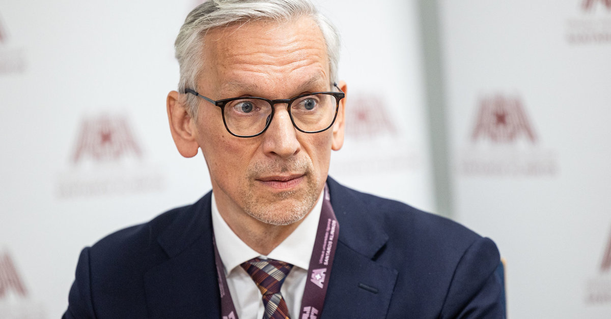 Santaros klinikų žaizda vėl kraujuoja: traukiasi dar trys neurochirurgai