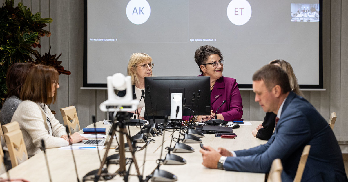 Padarė išvadą dėl Santaros klinikų neurochirurgų problemos: abi „stovyklos“ yra labai neteisios