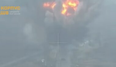 Karas Ukrainoje. Ukrainos pajėgos susprogdino kelią į Pokrovską - Delfi