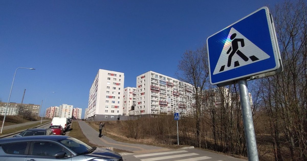 Klaipėdoje sunkiai sužalotas dviračiu perėją kirtęs mažametis: teisme užvirė kova dėl žalos dydžio