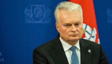 Nausėda apie skambučius Lukašenkai: tokie pasikalbėjimai duoda tik saviapgaulę