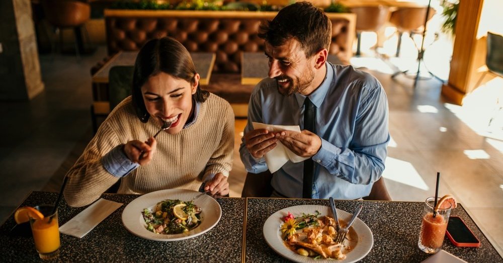 Nėra laiko gaminti pietų ar vakarienės, o kavinėse – per brangu: galimybė patingėti, bet nelikti alkanam | Gyvenimas