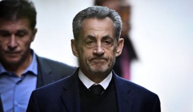 Prancūzijos teismas paliko galioti Sarkozy laisvės atėmimo bausmę