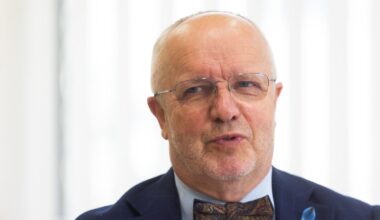 Juozas Olekas pritaria, kad savivaldos rinkimuose galėtų balsuoti 16-mečiai