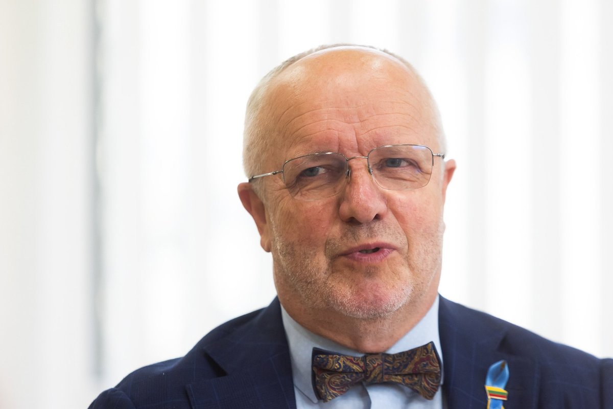 Juozas Olekas pritaria, kad savivaldos rinkimuose galėtų balsuoti 16-mečiai