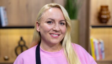 Nuo kaunietės kuriamų desertų negalima atitraukti akių