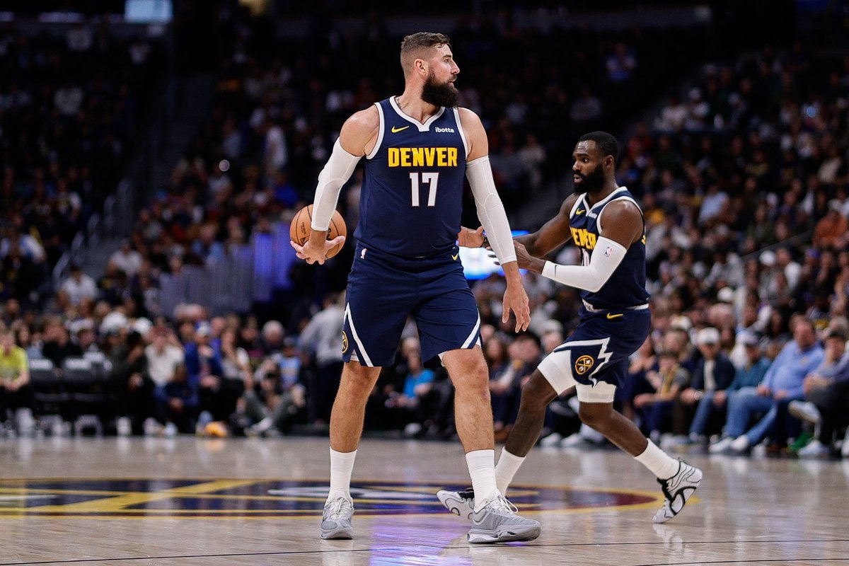 „Nuggets“ su Valančiūnu nusvilo Portlande, Jokičius liko be rekordo