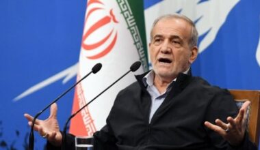 Irano prezidentas perspėjo, kad dėl sausros gali tekti evakuoti Teheraną