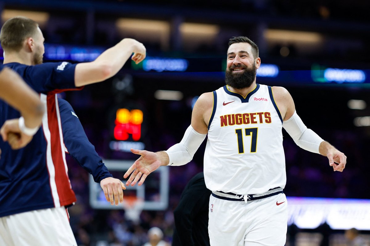 Valančiūnas žaidė itin mažai, o „Nuggets“ pratęsė pergalių seriją - Delfi