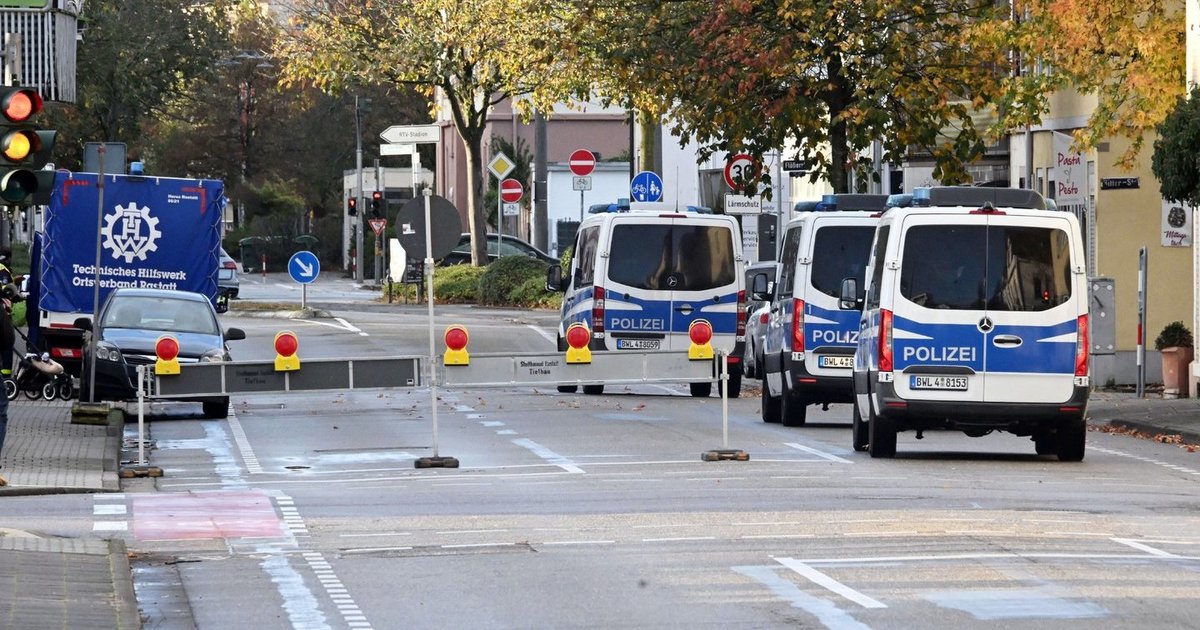 Policija sulaukė šimtų skambučių dėl grasinimų Berlyno mokykloms