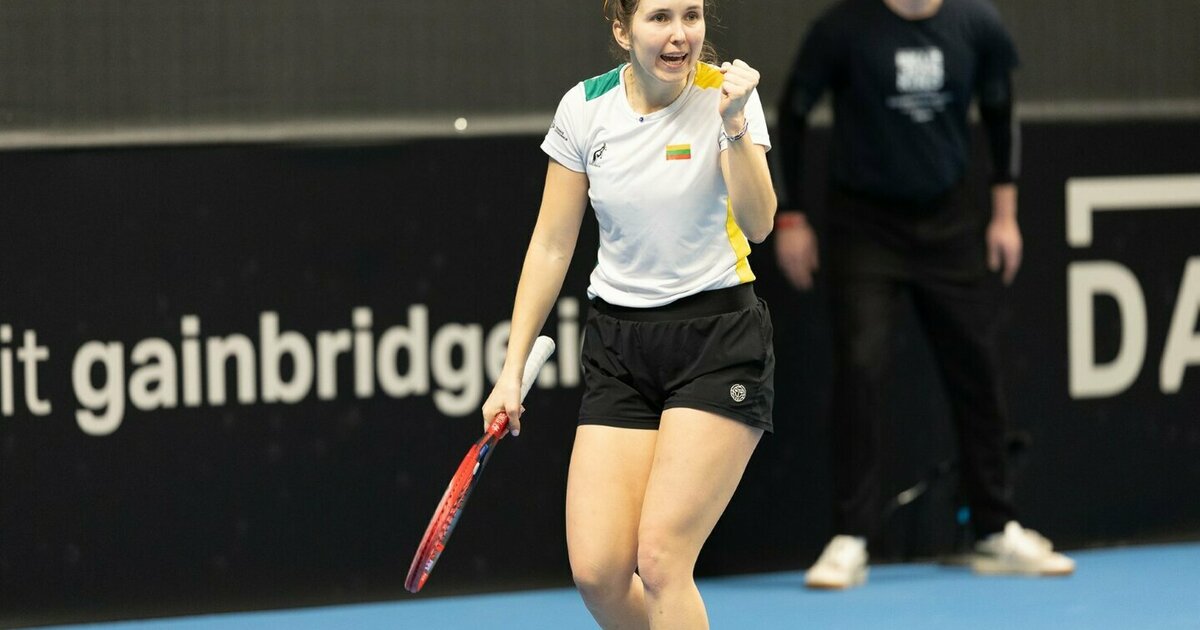 Justina Mikulskytė po permainingos kovos įveikė pirmąją varžovę Portugalijoje