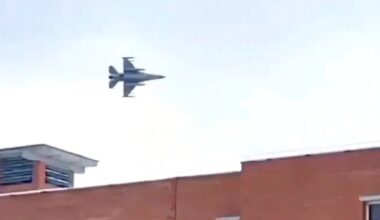 Rusai netyčia numetė 8 aviacines bombas ant savo teritorijos – ukrainiečių žvalgyba