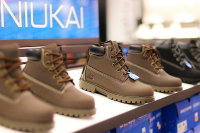 „Outlet Park“ pristato „Skechers“ outlet parduotuvę 