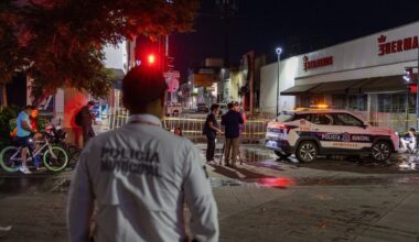 Meksikoje per sprogimą prekybos centre žuvo mažiausiai 23 žmonės