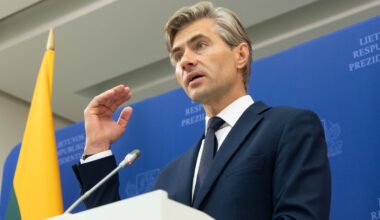 Budrys: jei Rusijai bus leista perpaišyti Ukrainos sienas, ji to paties ateis ir pas mus