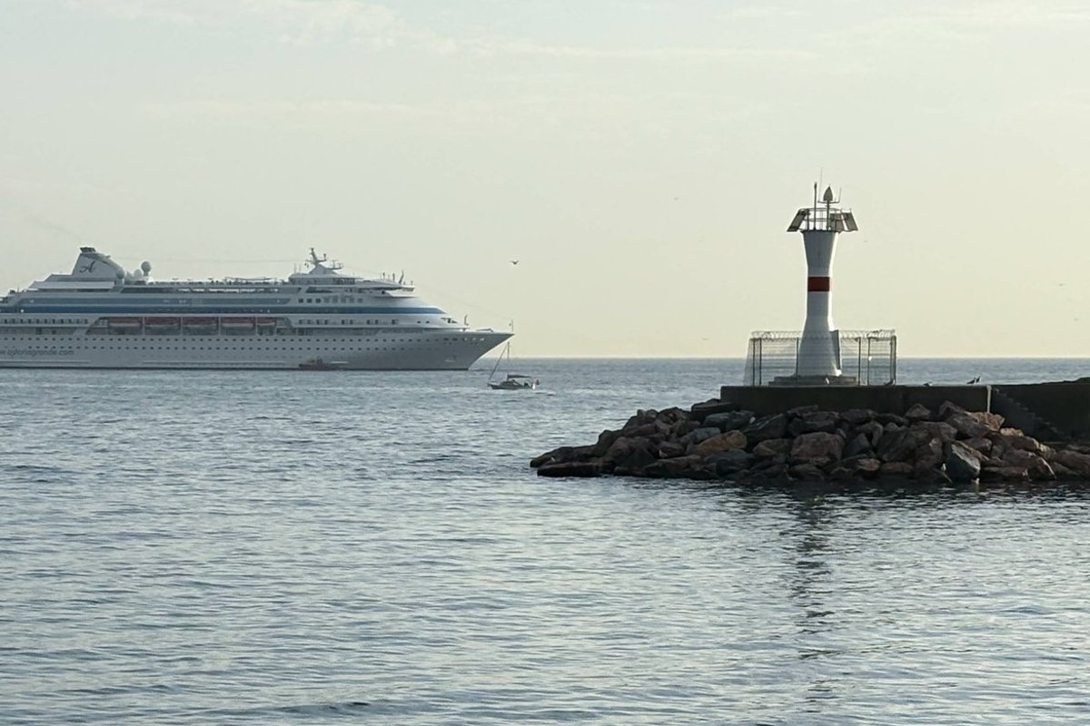 Turkijos kerštas: kruiziniame laive prie Stambulo įstrigo 600 rusų turistų