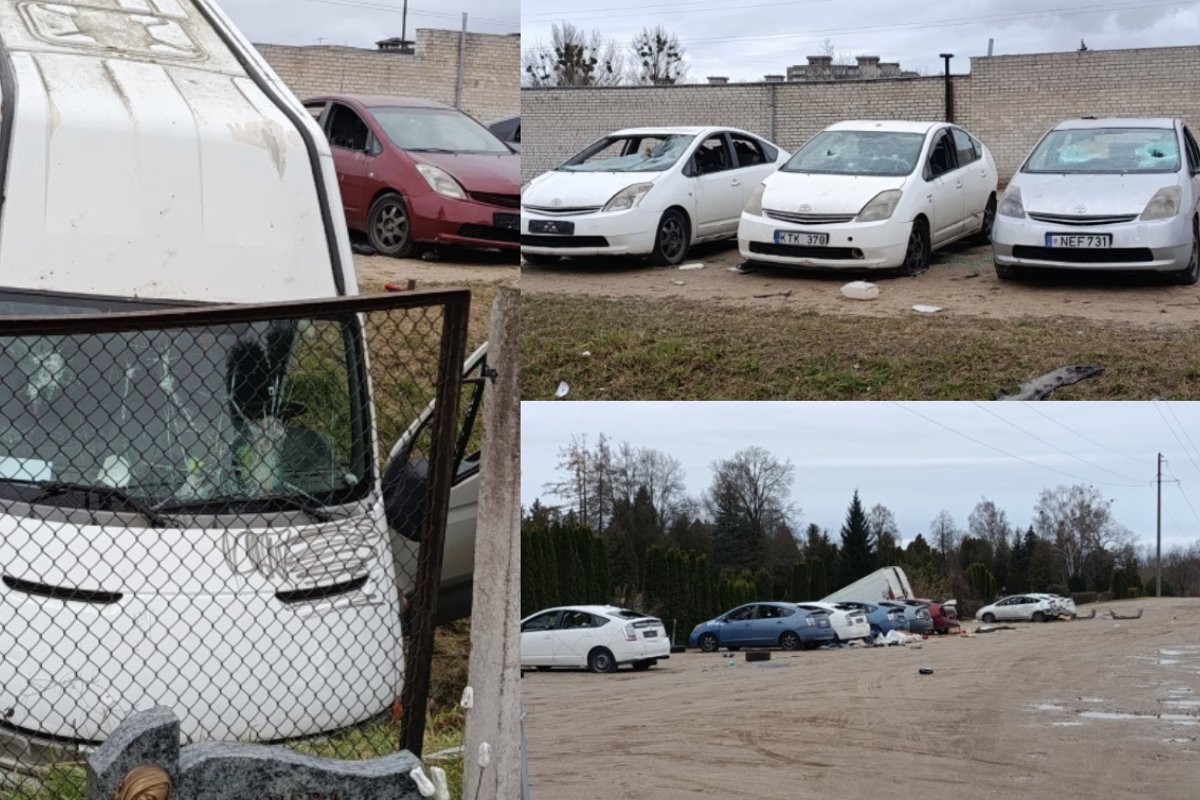 Kaune smarkiai apgadinti 9 „Toyota Prius“ automobiliai