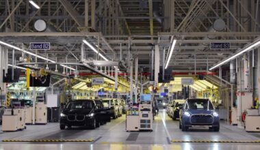 Automobiliams skirtų lustų krizė gilėja: gamintojas nebegali garantuoti nei tiekimo, nei gaminių kokybės