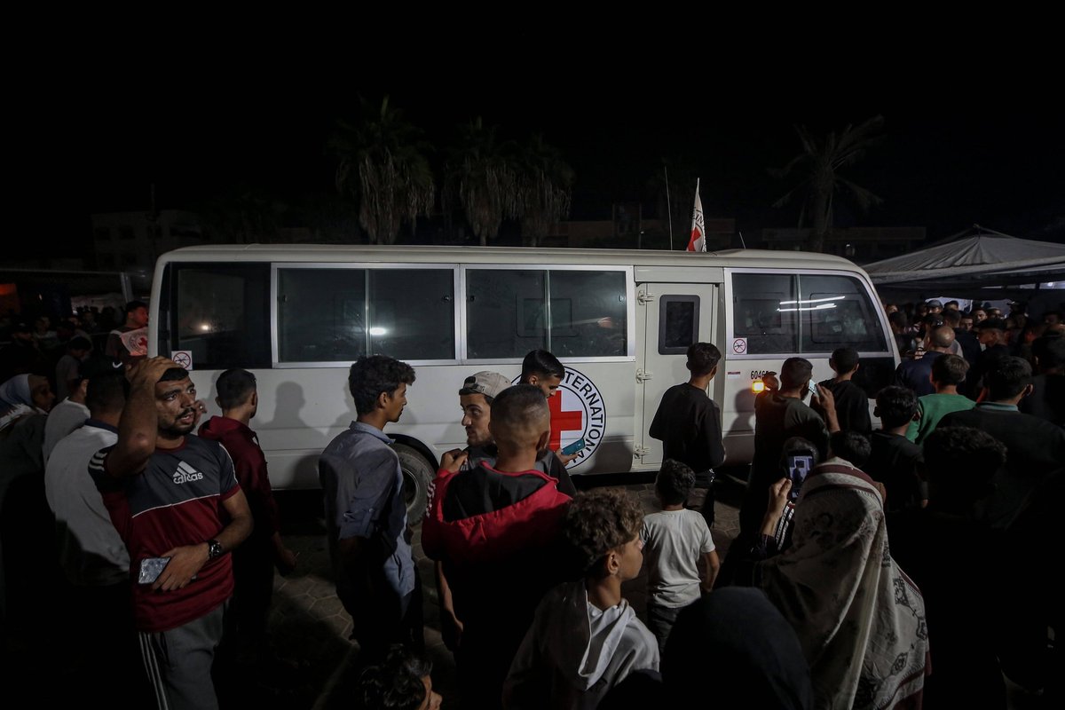 Izraelis perdavė 45 palestiniečių kūnus