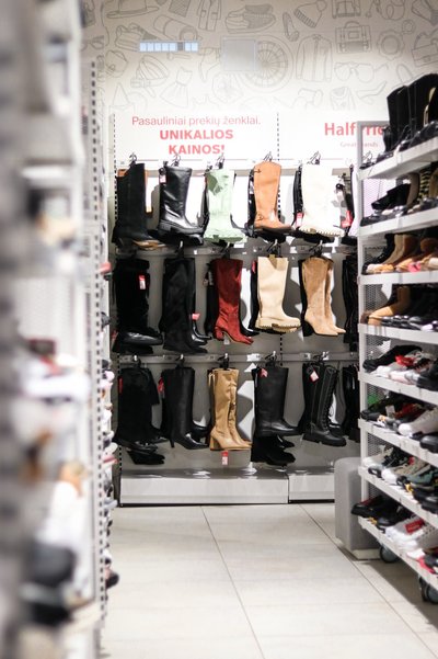 „HalfPrice“ atidarymas „Outlet Park“