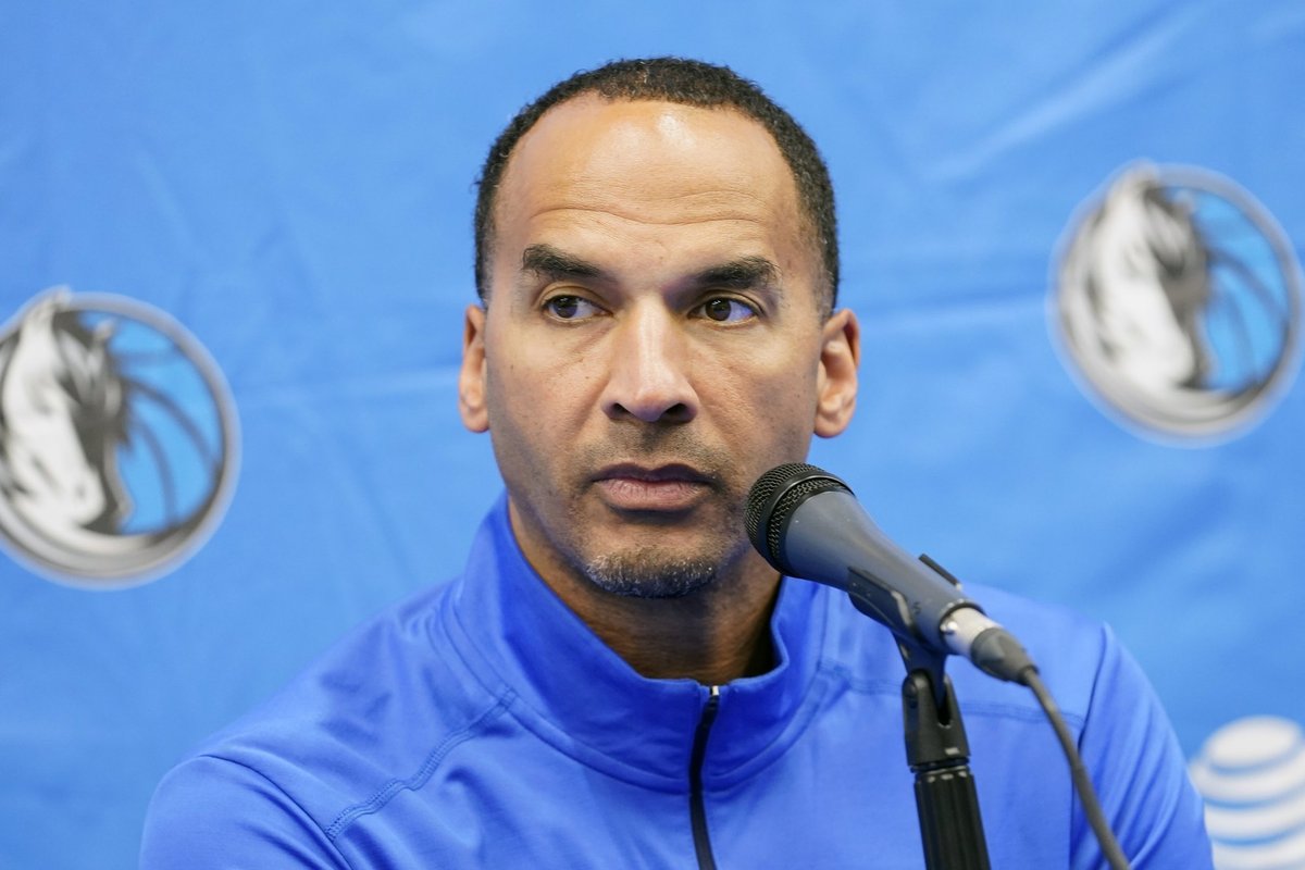 „Mavericks“ atleido Dončičių išmainiusį klubo vadovą